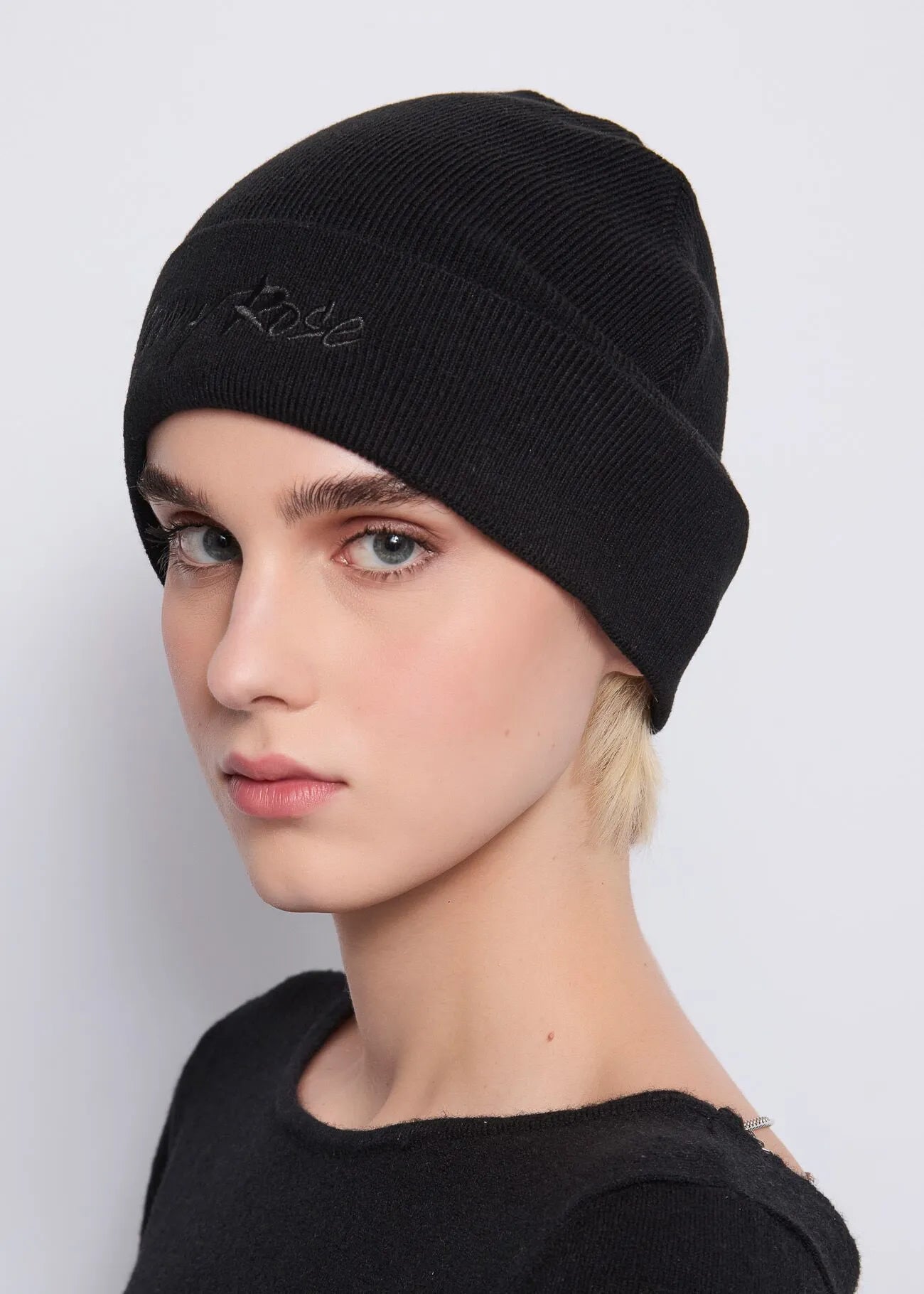 DENNY ROSE Cappello con Logo Tono su Tono