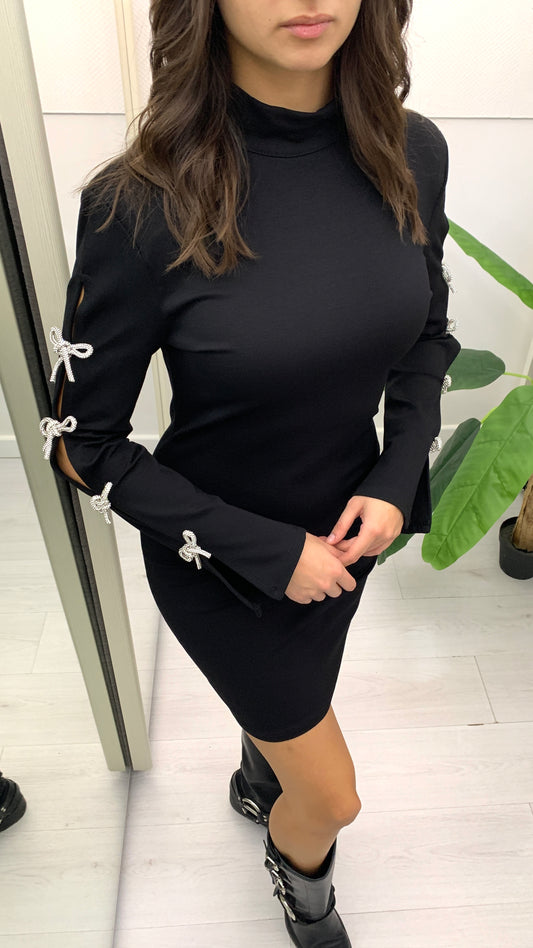 QUEGUAPA Abito Sally con Fiocchi