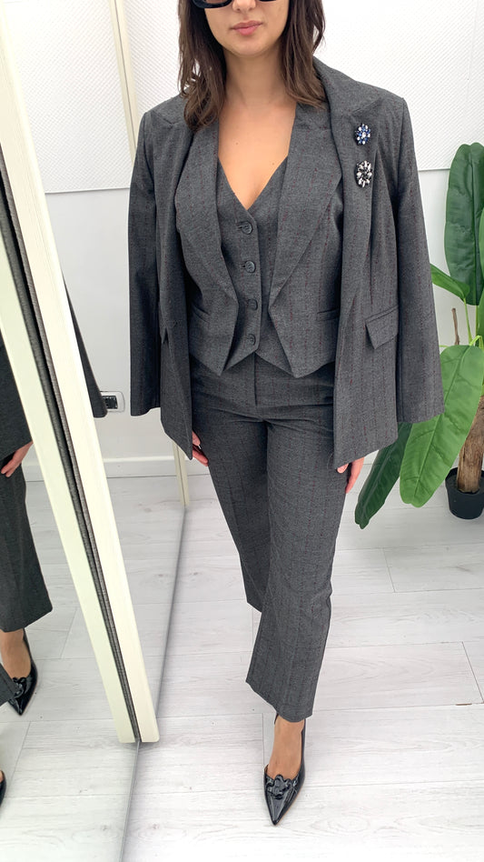 QUEGUAPA Pantalone Giusi Gessato