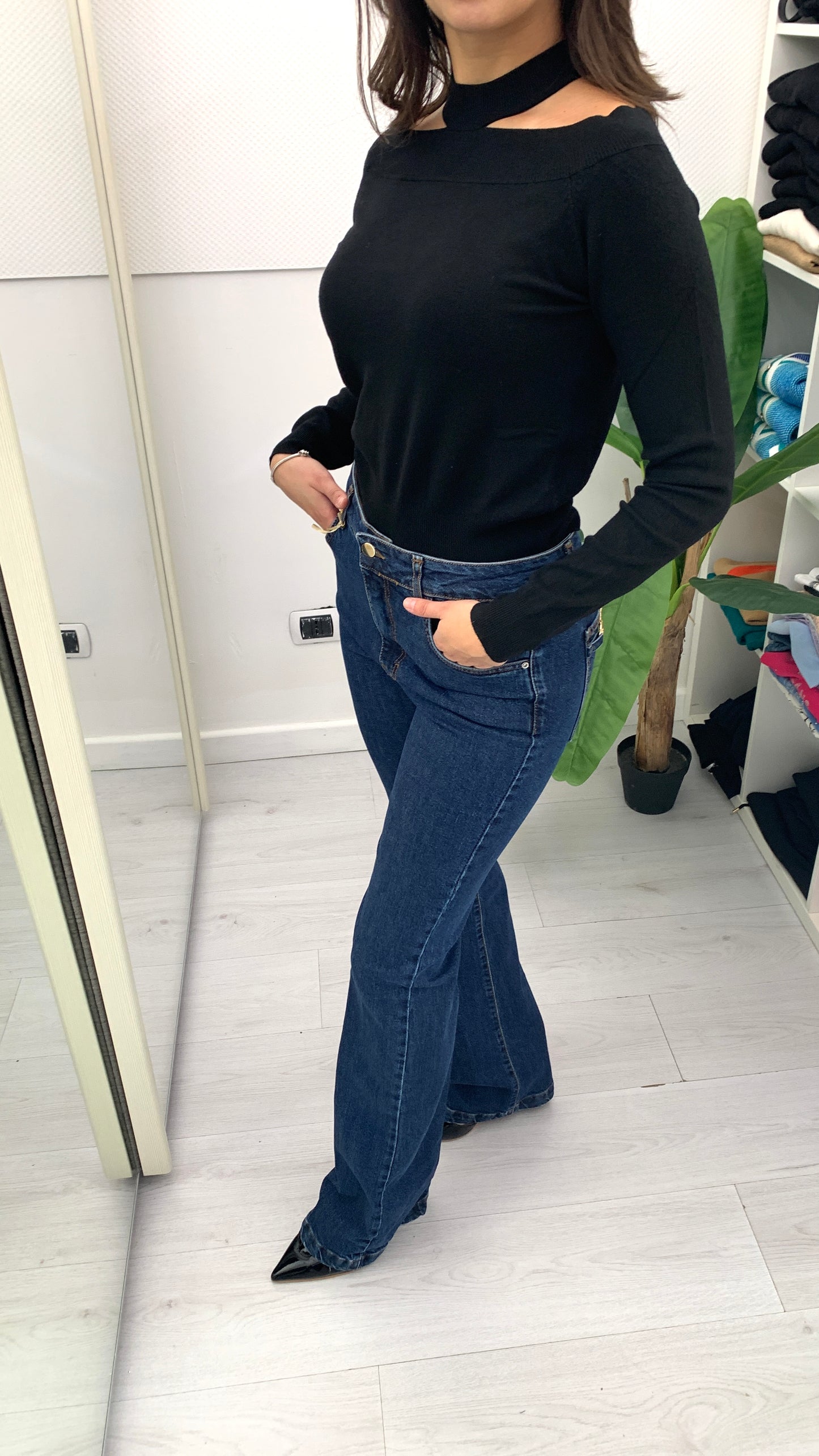 QUEGUAPA Jeans Isabella Stretto a Zampa