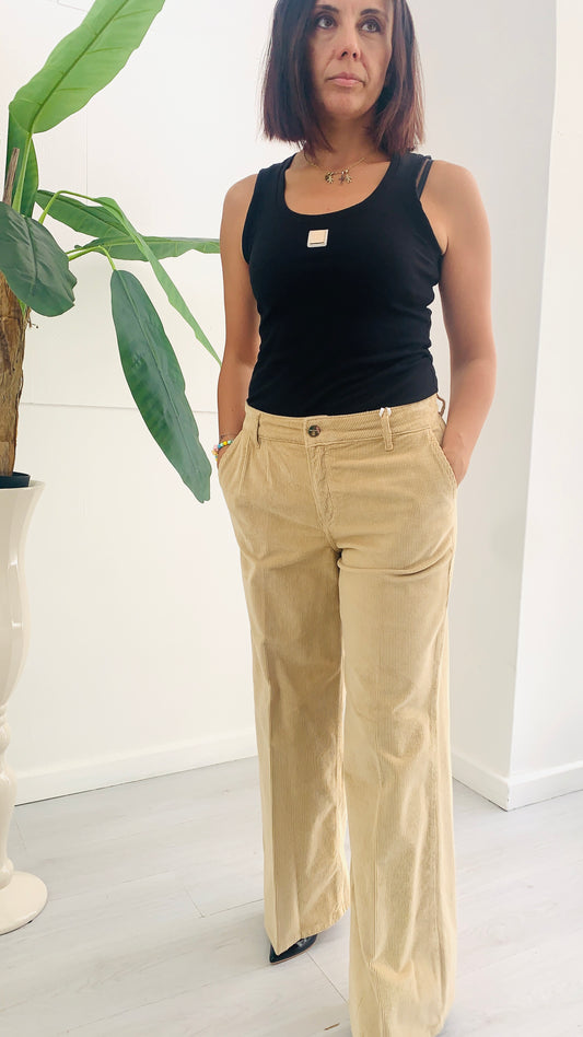 FRACOMINA Palazzo Flare Chinos in Vellutino