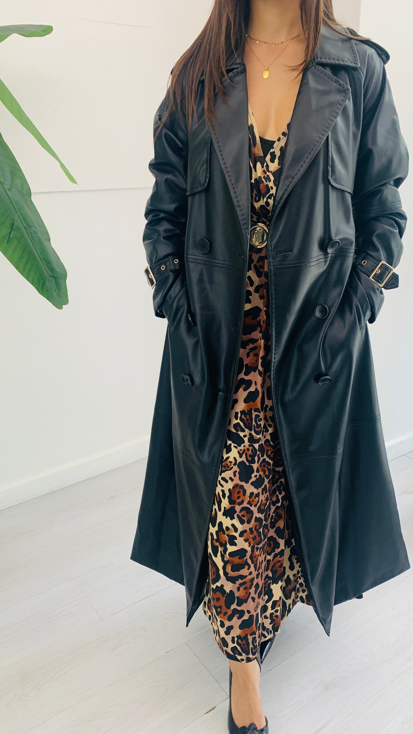 FRACOMINA Trench Over Black in Ecopelle