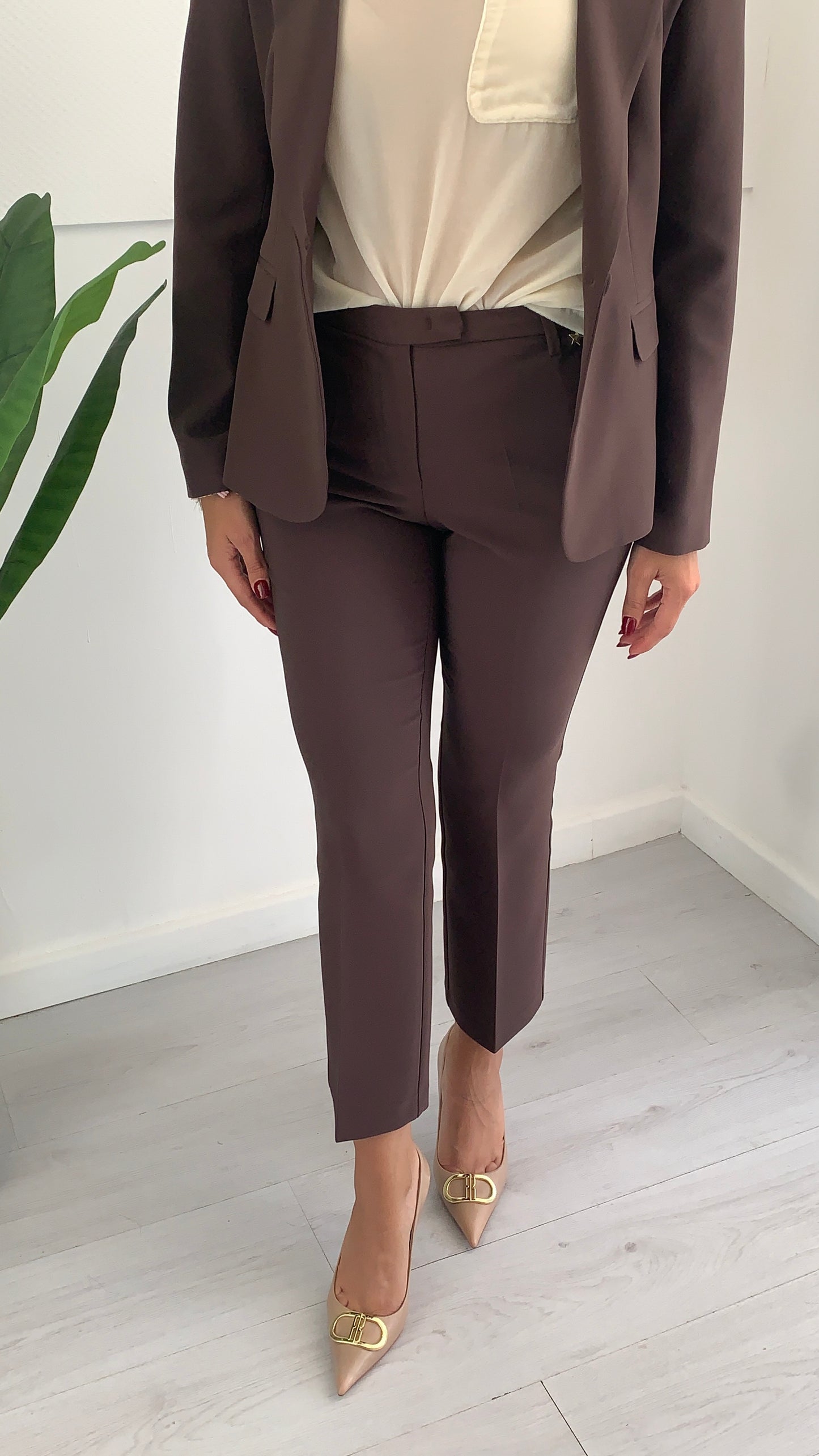 QUEGUAPA Pantalone Alissa Trombetta Moro