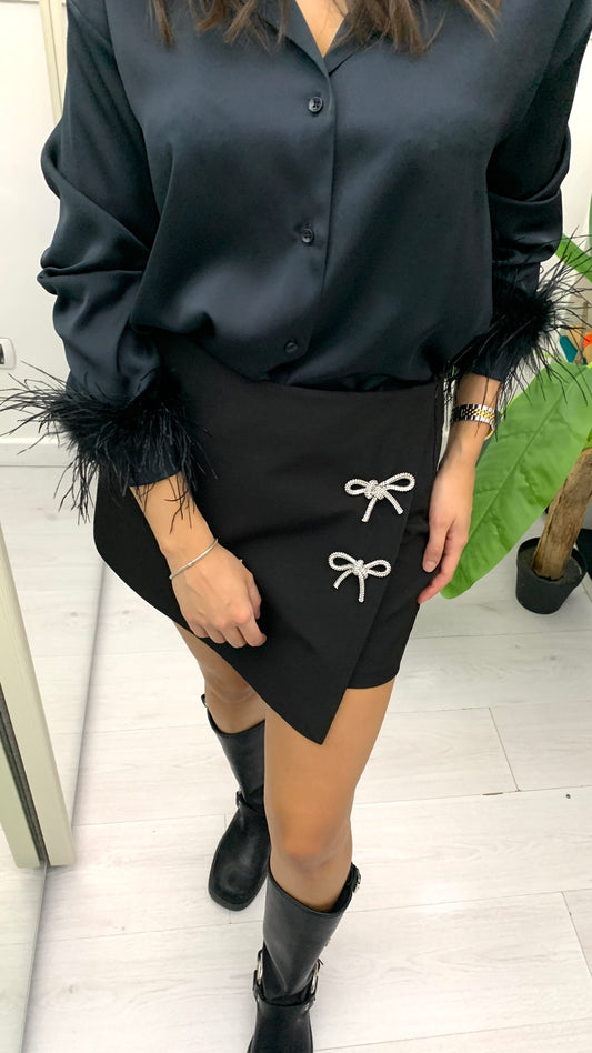 QUEGUAPA Shorts Lisa con Fiocchi