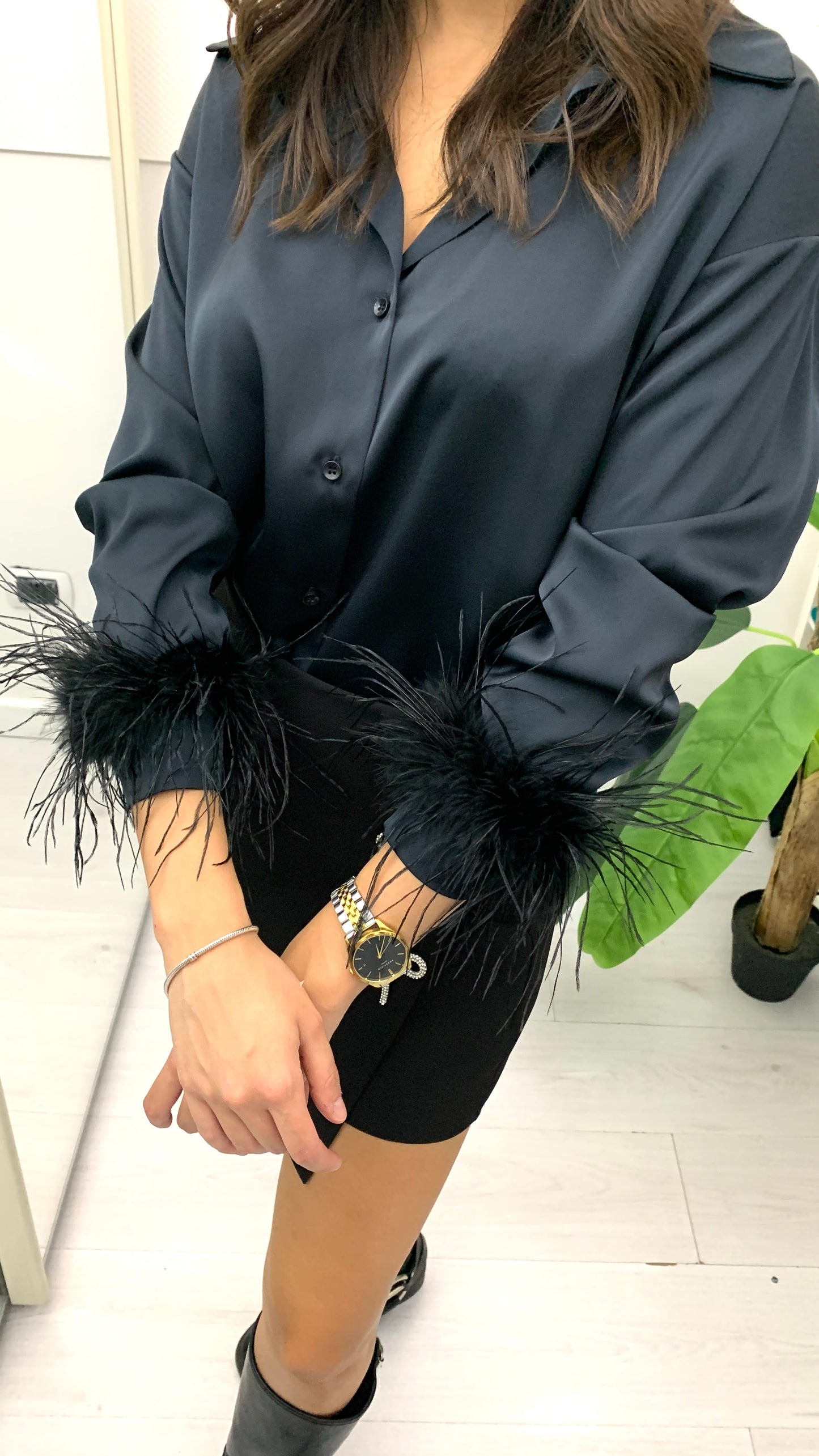 QUEGUAPA Camicia Nicole con Piume