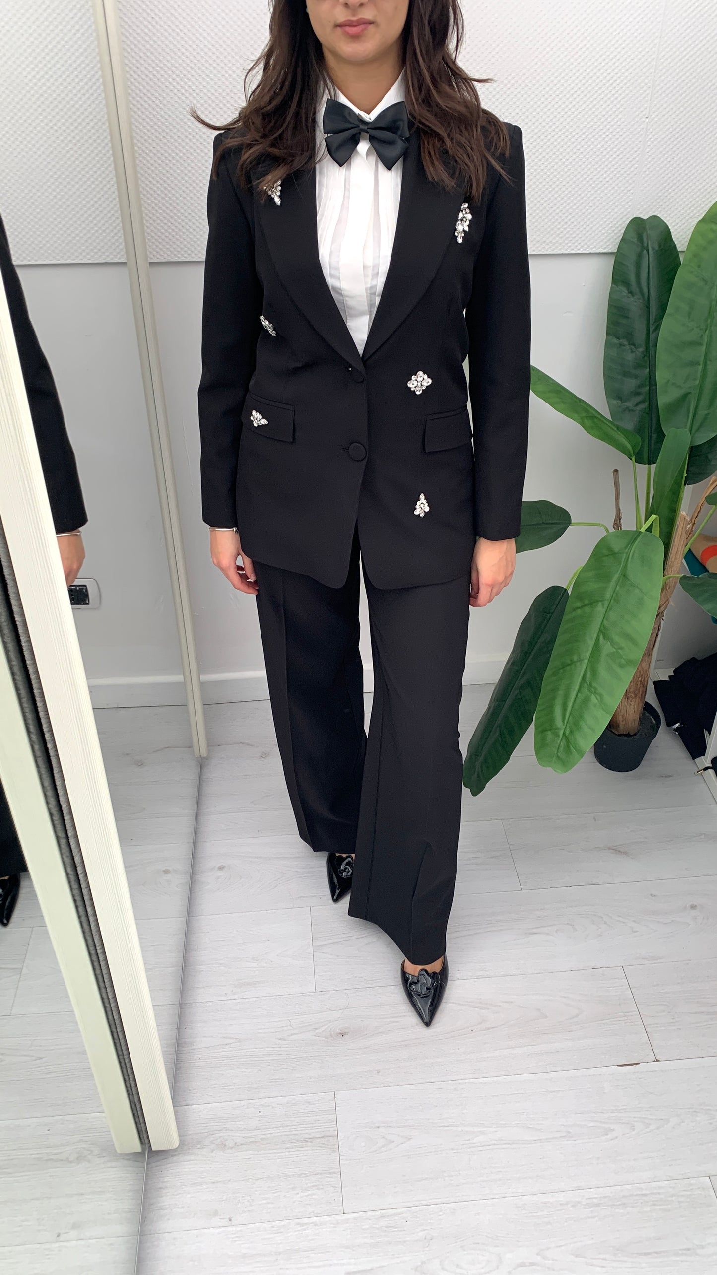 QUEGUAPA Tailleur con Applicazione