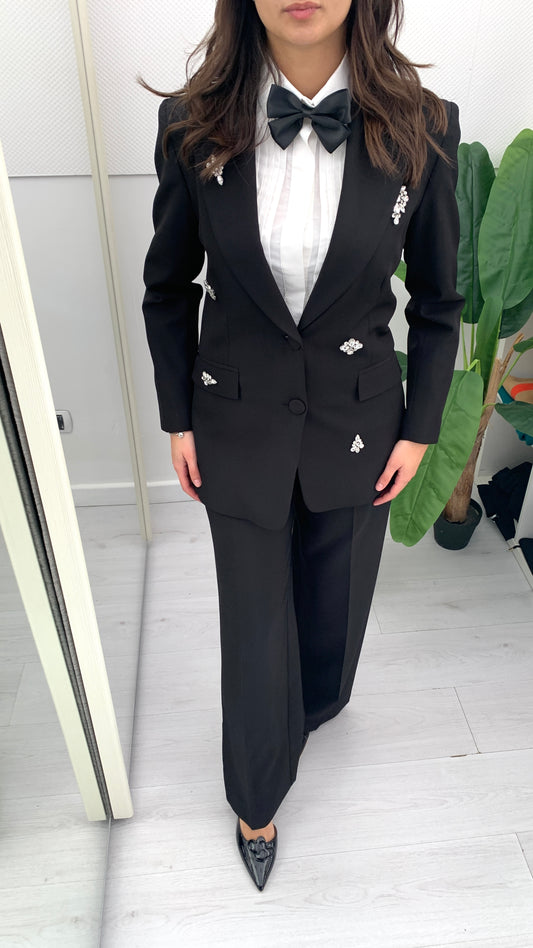 QUEGUAPA Tailleur con Applicazione