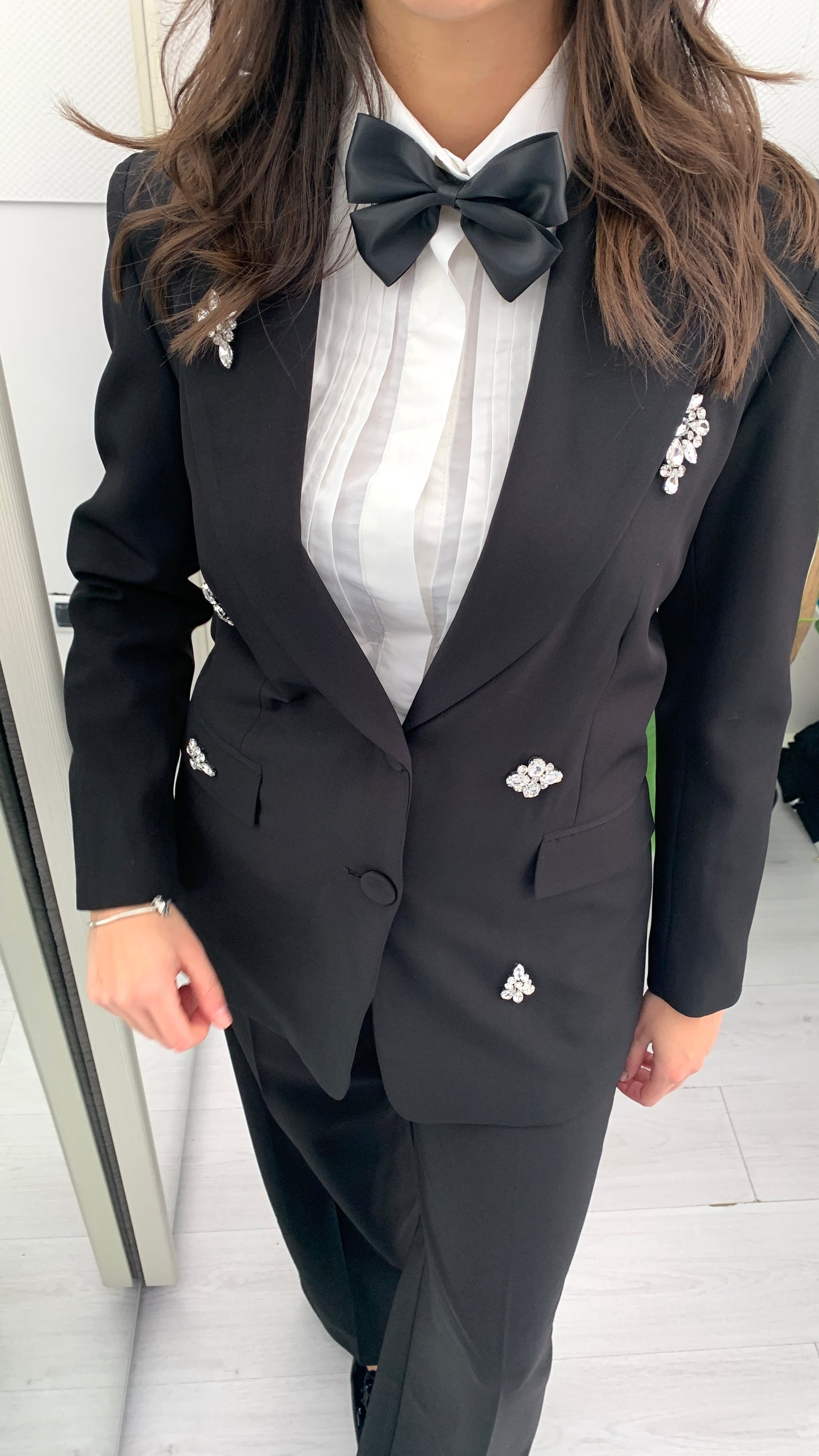 QUEGUAPA Tailleur con Applicazione