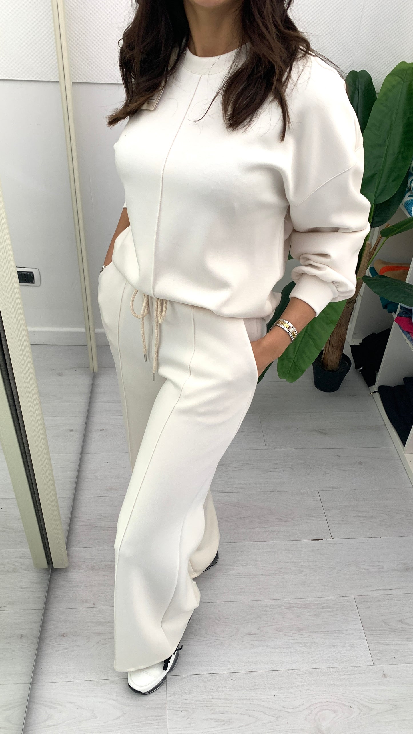 QUEGUAPA Tuta Cassia