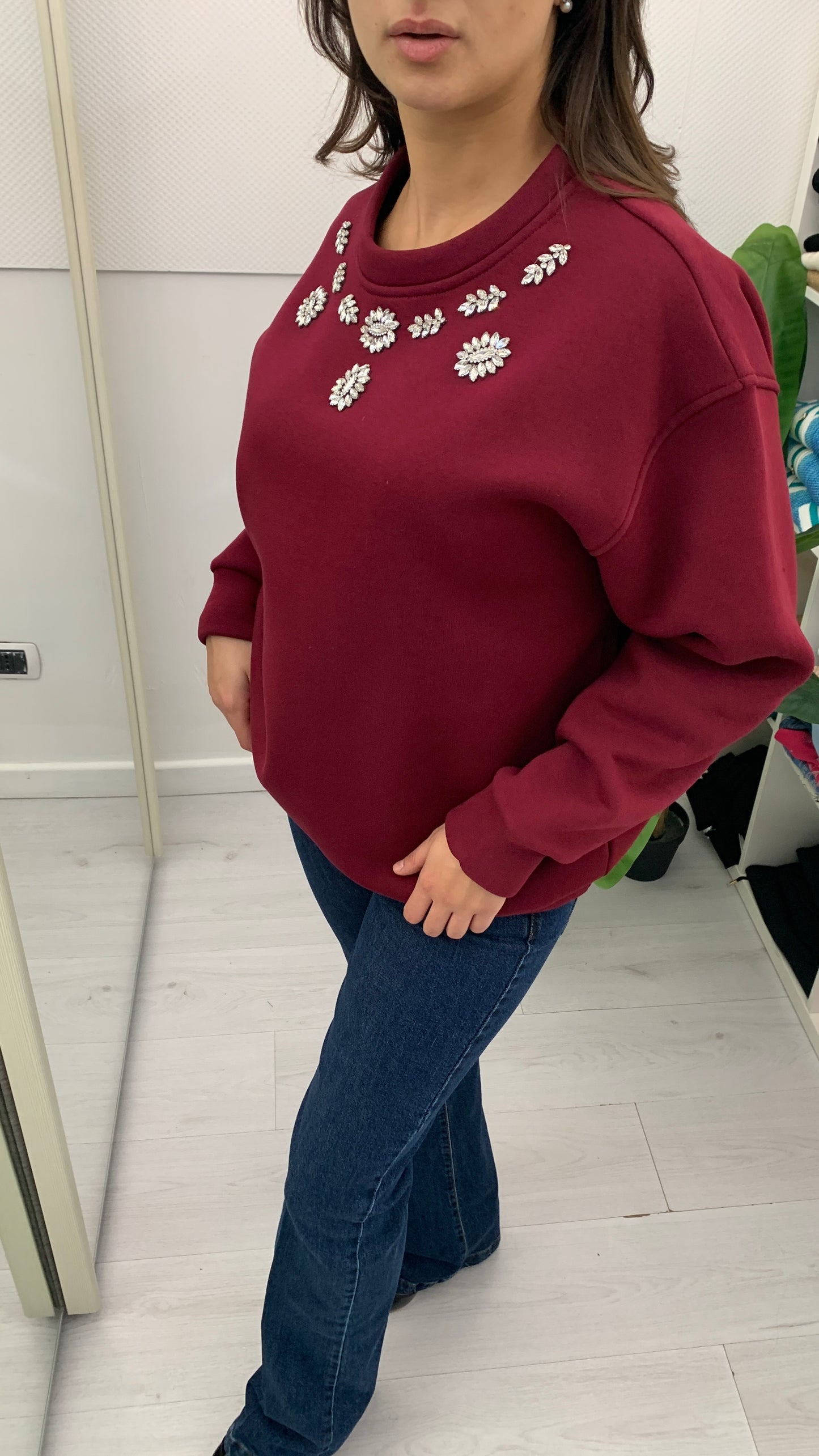 QUEGUAPA Felpa Manuela con Applicazioni