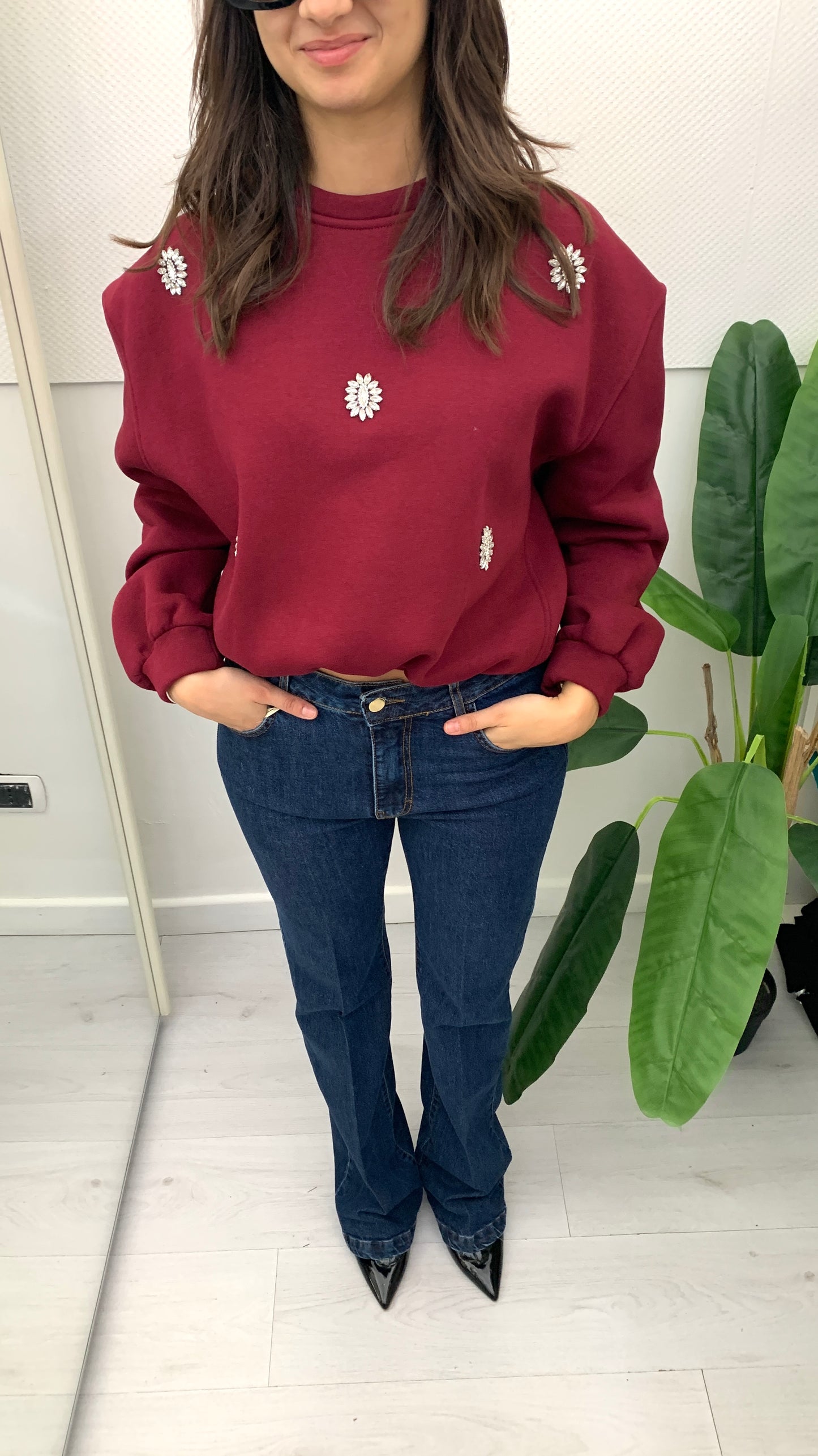 QUEGUAPA Felpa Irene con Applicazioni