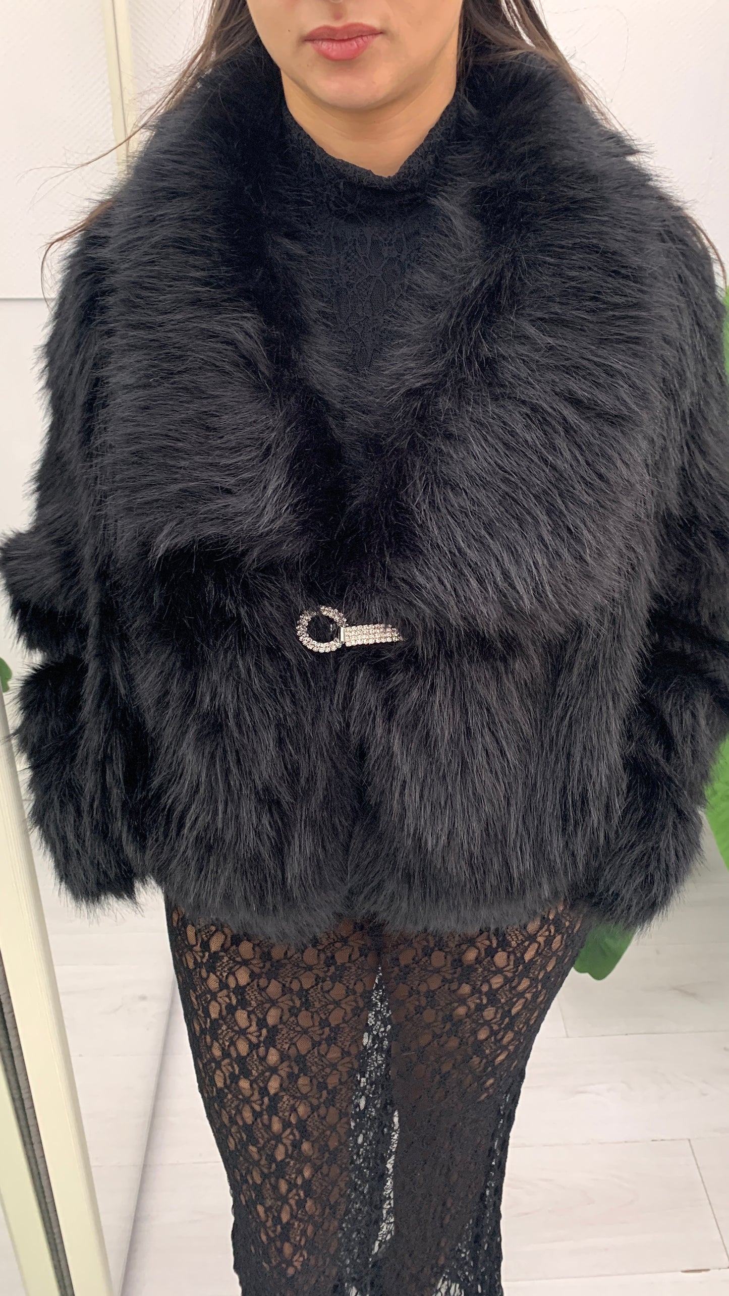 DENNY ROSE Giacca Pelliccia con Bottone Gioiello