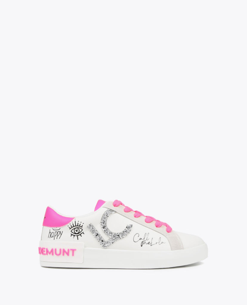 LOLA CASADEMUNT Sneakers Sportiva con Graffiti