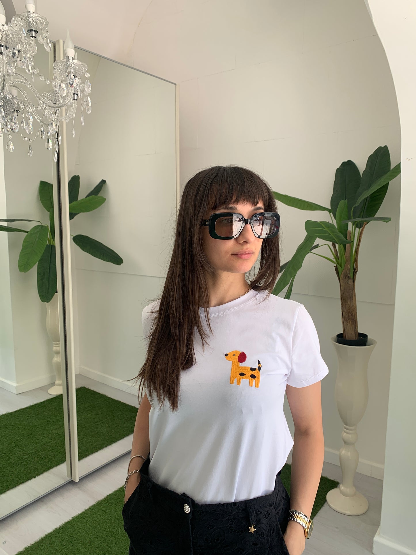 VIVIENNE T-Shirt Manica Corta con Logo Cagnolino