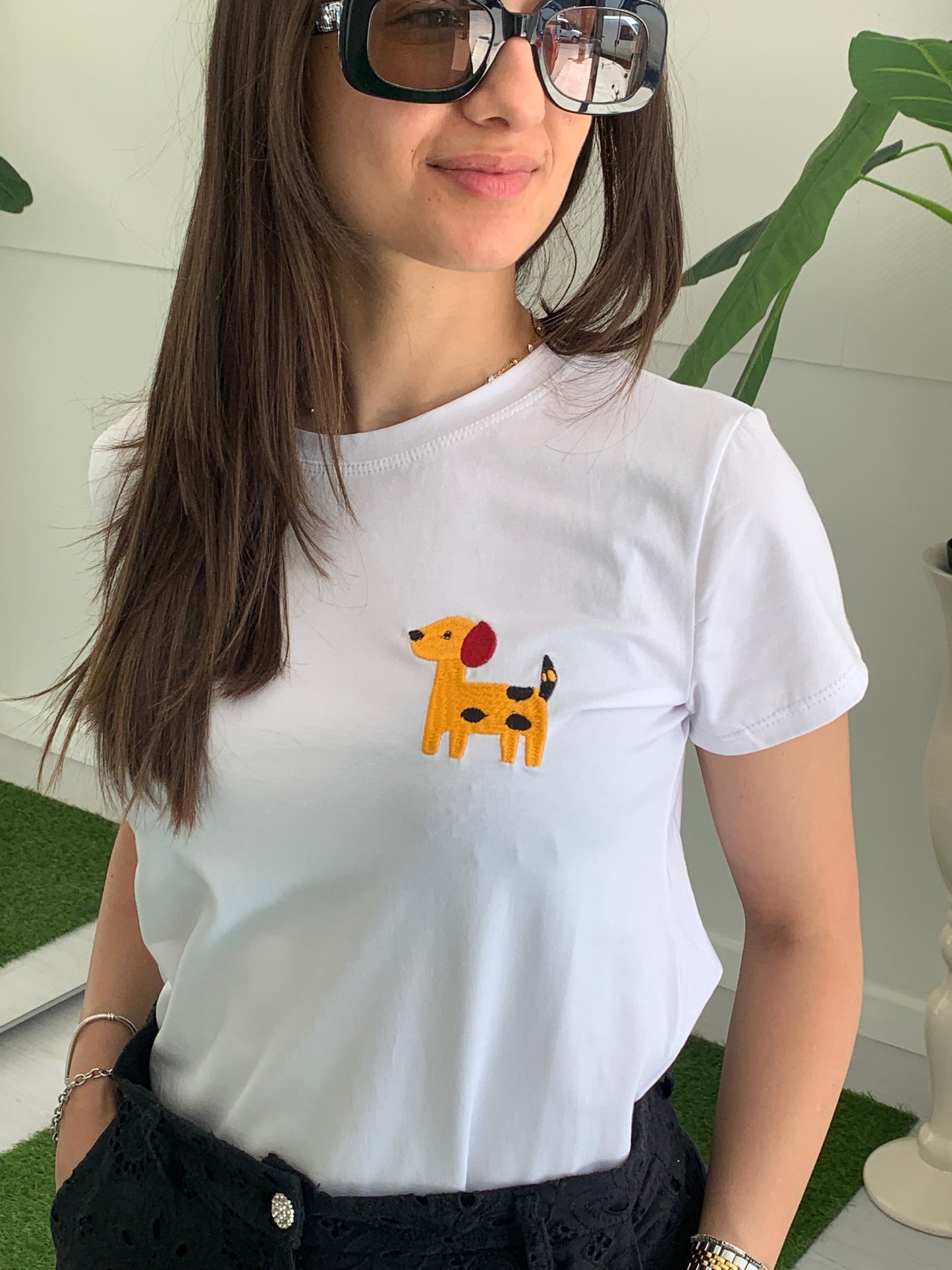 VIVIENNE T-Shirt Manica Corta con Logo Cagnolino